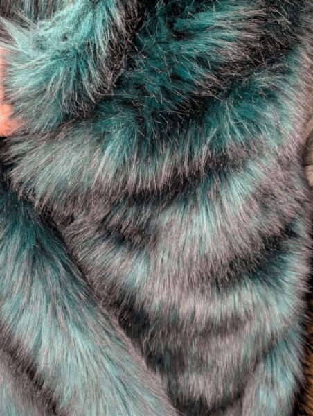 Hunter Green Faux Fur Fabric Long Pile Shaggy Fur, Luxury Plush Fabric 60" Wide, Soft Thick Fur for Coat, Costume, Blanket, Upholstery